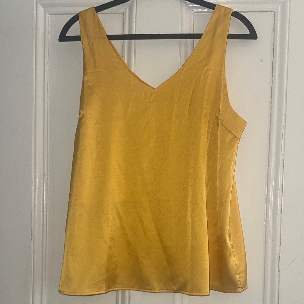 Ekouaer - Two Tanks (1 Yellow, 1 Blue Green)